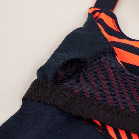 Lululemon Work It Our Tank Size 10 - Picture 5 of 9